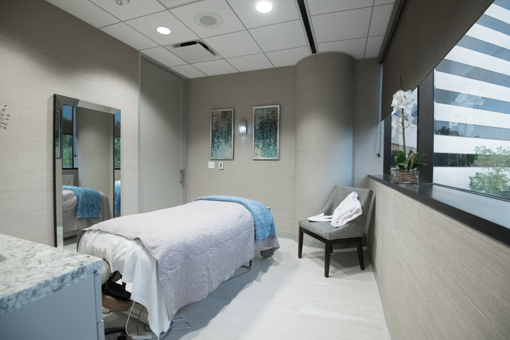 Treatment room of Galleria | River Oaks location