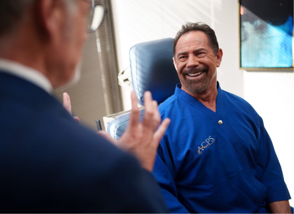 ACPS doctor talking to patient